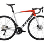 Trek Emonda SL 6 Di2 Quicksilver / Rouge 2023