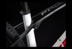 Trek Procaliber 9.7 Blanc / Noir 2023 – Image 4